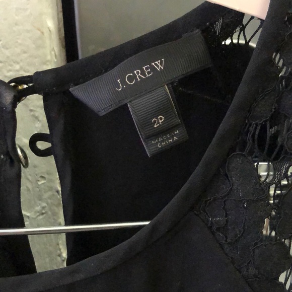 Blouse - Picture 2 of 5